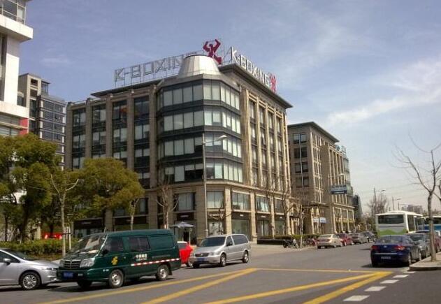 超越海澜之家的男装品牌,超越安踏