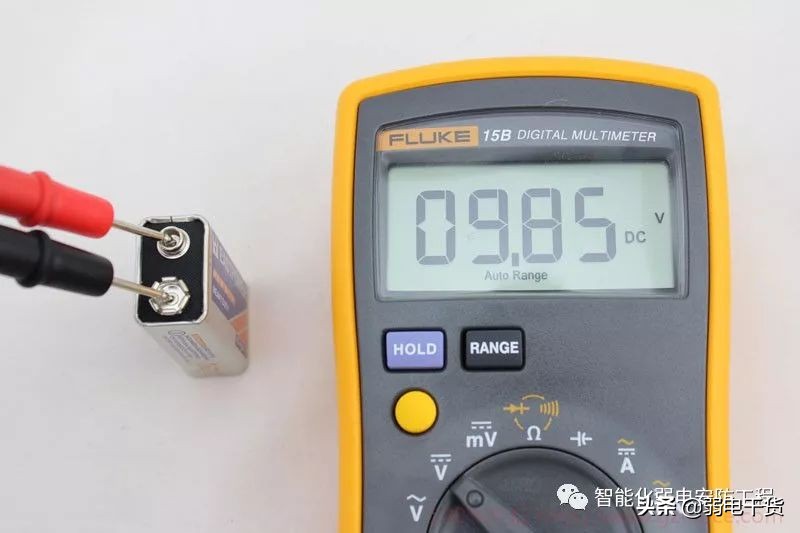 万用表旋钮怎么使用,全智能万用表表笔使用方法