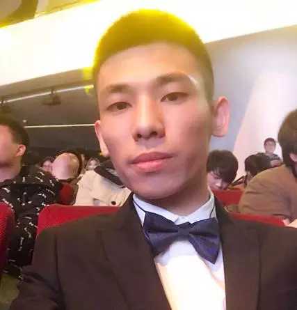 斗鱼骚白年度最佳主播,斗鱼主播不可一世的杀手和骚白