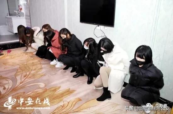 *鸨老**专门向*技师女**“传授”卖淫技巧，该如何定性？