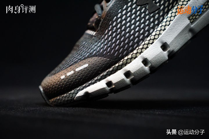 uahovrphantomrn璺戦瀷璇勬祴,uahovrinfinite3璺戦瀷璇勬祴