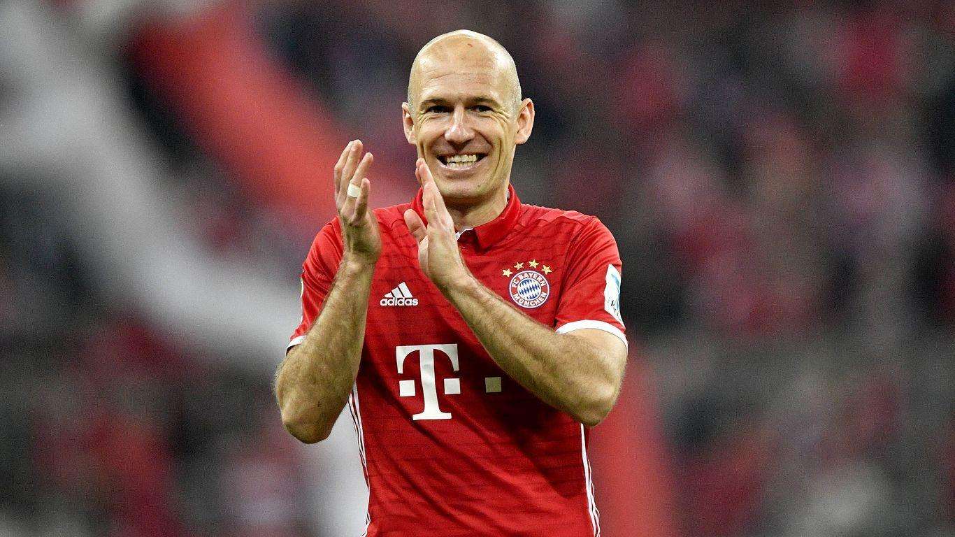 小飞侠罗本的内切人生,小飞侠罗本退役