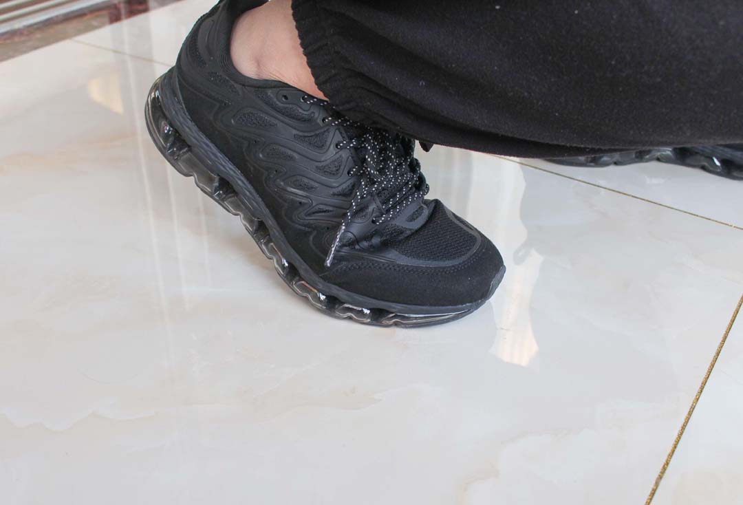 跑鞋入门推荐400元左右耐穿,适合跑步新手入手的跑鞋经济实惠