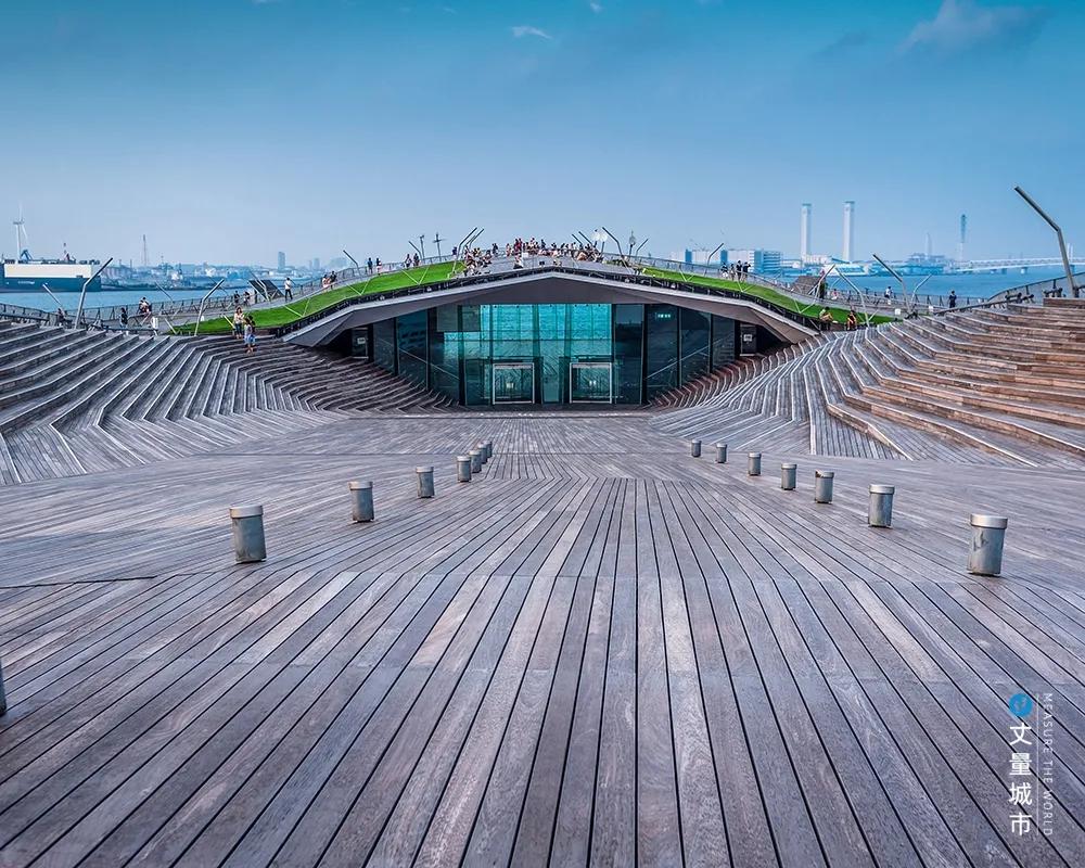 TOD新城，另辟蹊径的城市更新——横滨港未来21