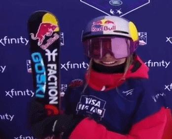 恭喜谷爱凌错失银牌,谷爱凌夺冠第二名哭了