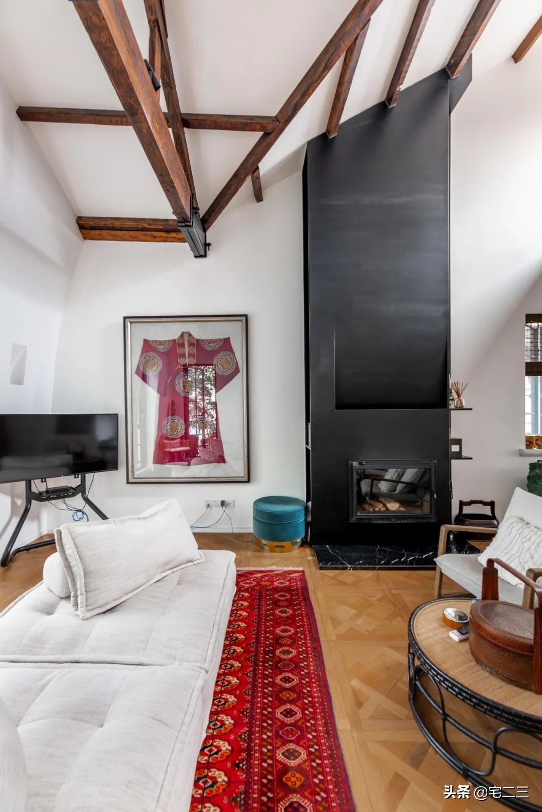 一栋隐居闹市的上海老洋房，一对“新克勒”夫妻的躺平日常