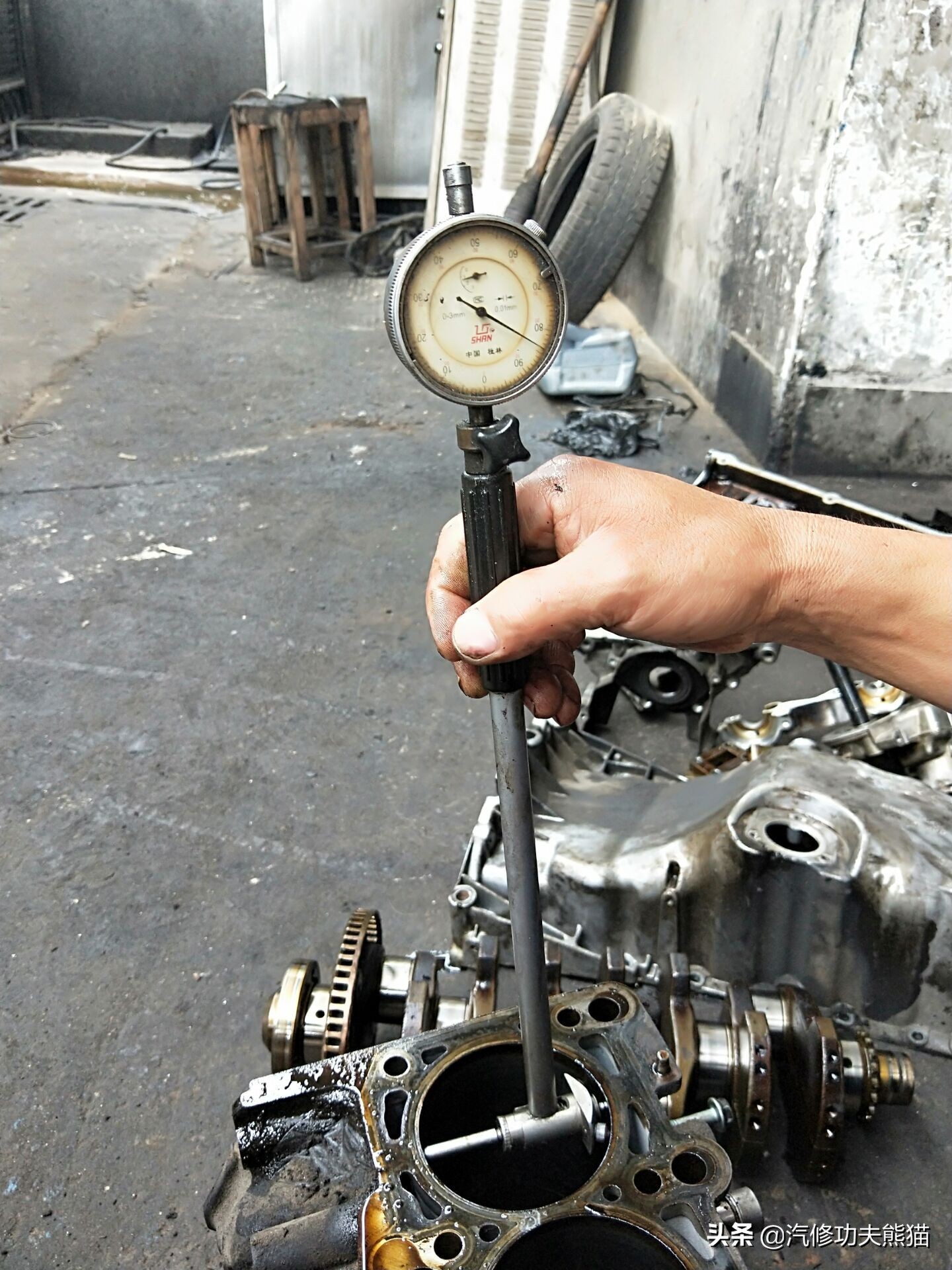 奥迪a61.8发动机大修费用,老款奥迪a6六缸发动机大修全过程