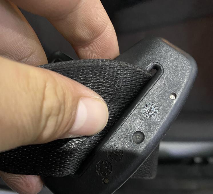 宝马x1手动挡哪款值得入手,2013宝马x1手动挡二手多少钱