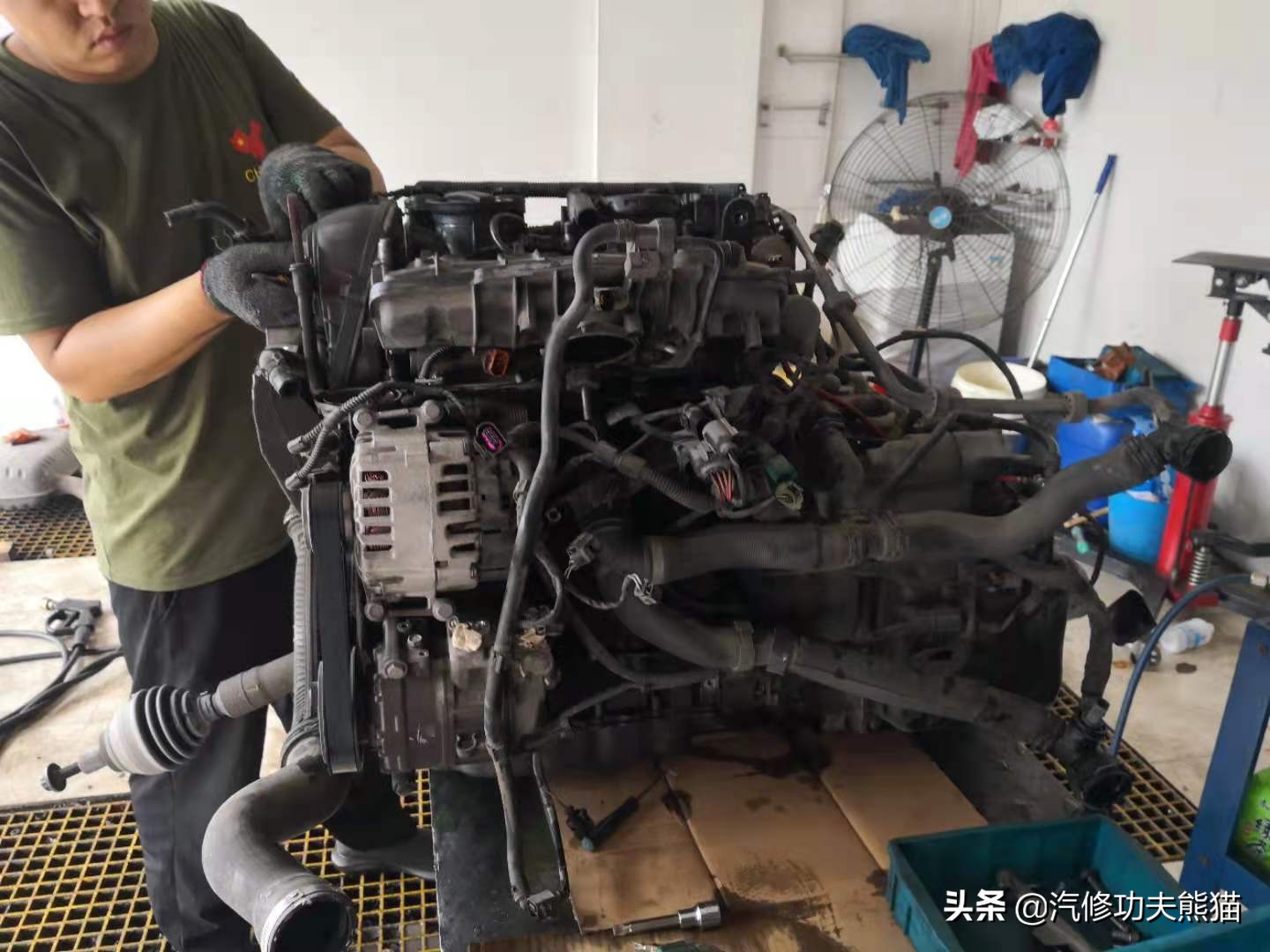 进口迈腾旅行版哪一款不烧机油,14年大众迈腾旅行版进口驾驶感受