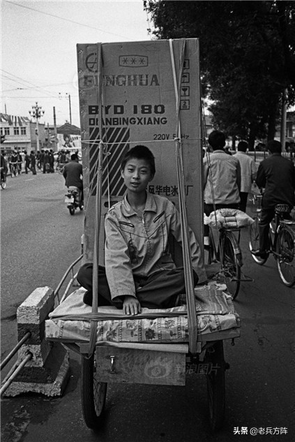 八十年代北京民情生活写实，健美裤开始流行