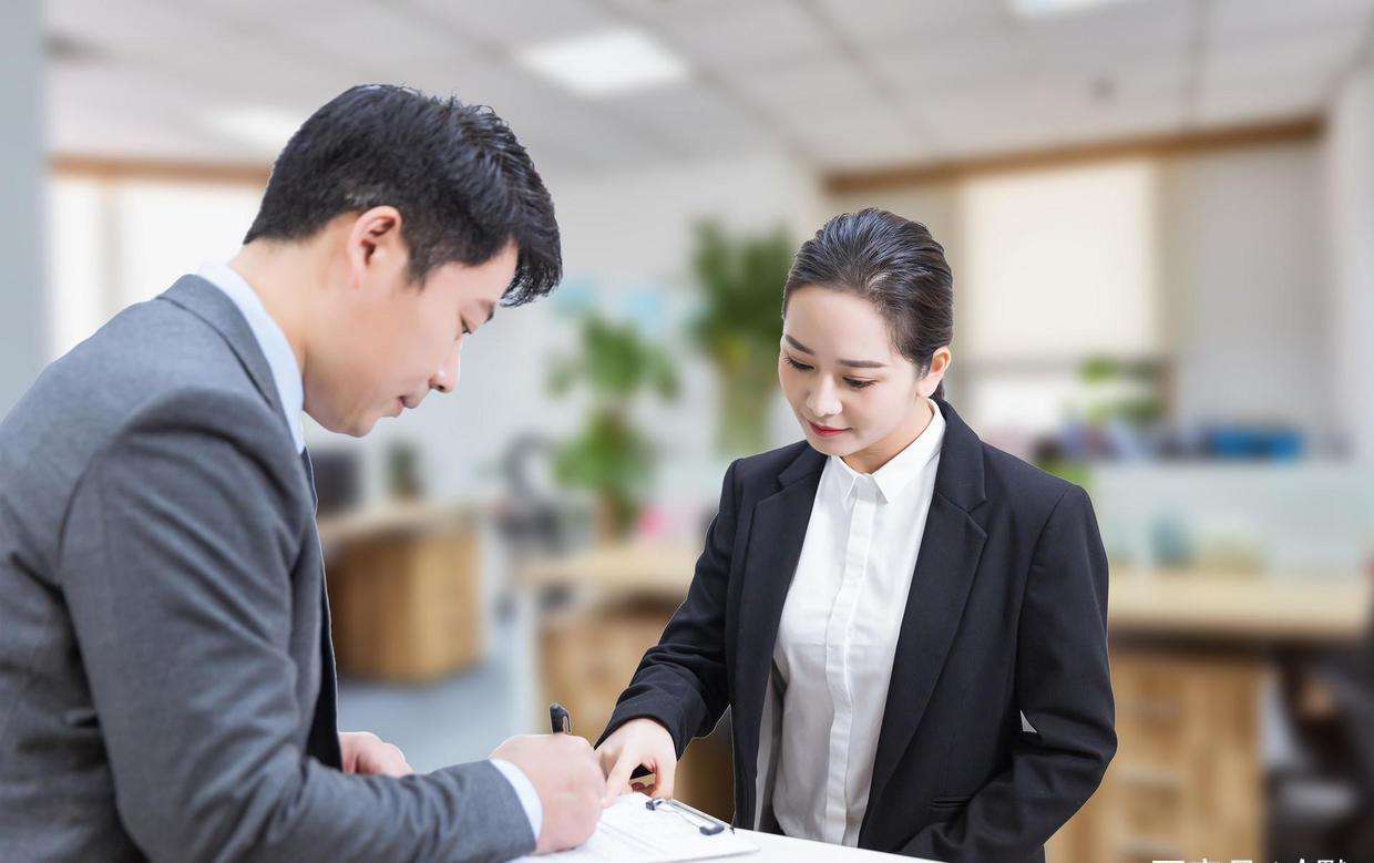 为什么面试后等通知就没下文,面试回答得很好为什么没有结果