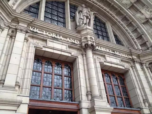 英国留学最省钱的app,英国留学交学费哪种方式最省钱