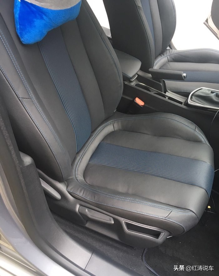 没要大众朗逸，看上了这辆“小辛巴”，优缺点都很明显