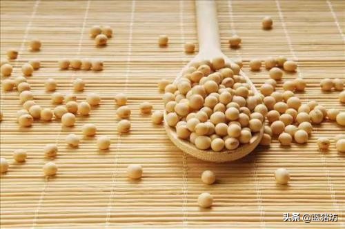 六个月宝宝除了米粉可以吃什么,六个月宝宝除了米粉还能吃什么