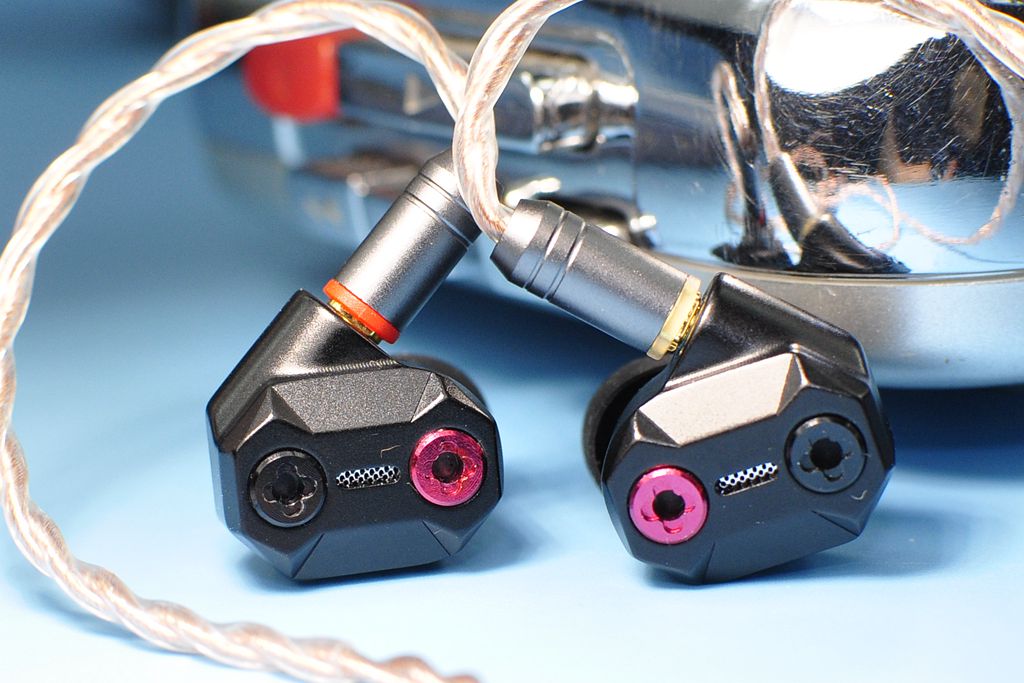 静电耳机平民,200元内音质最好的静电耳机