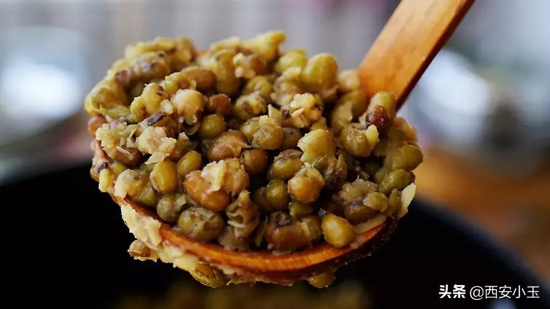 绿豆糕这样做简单又好吃,绿豆糕怎么做又简单又好吃