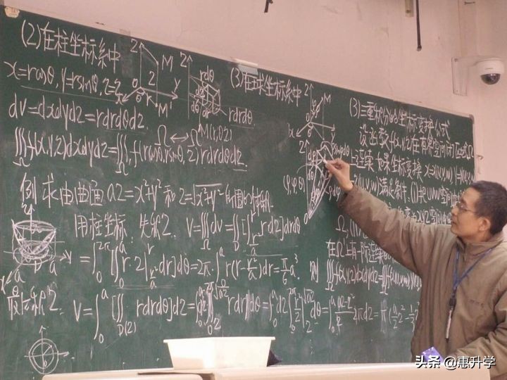 毕业生谈北大上学的真实感受,在清华北大就读体验