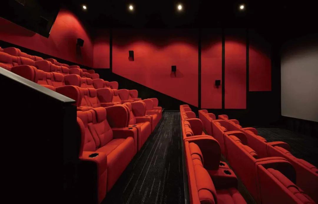 以前的万达影城,来万达影城看电影过大年的说说