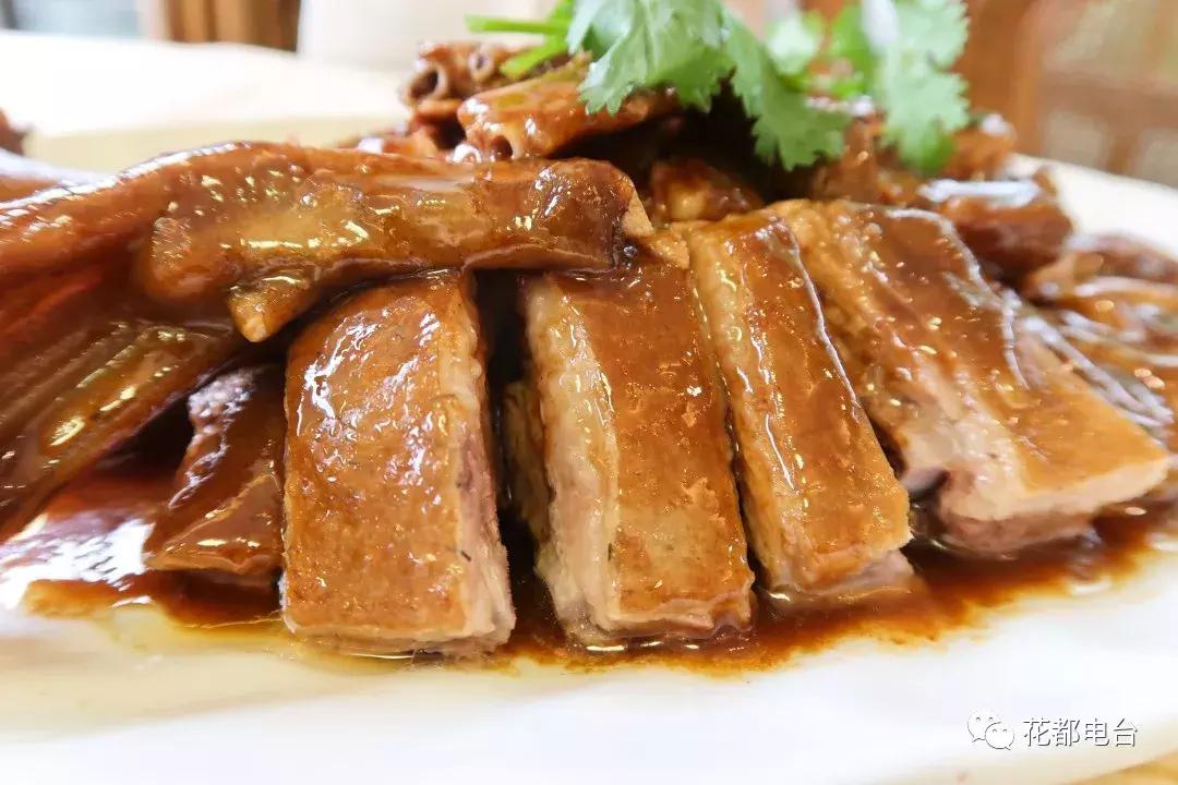 花都芙蓉嶂附近有什么美食,花都芙蓉嶂风景区烧烤场