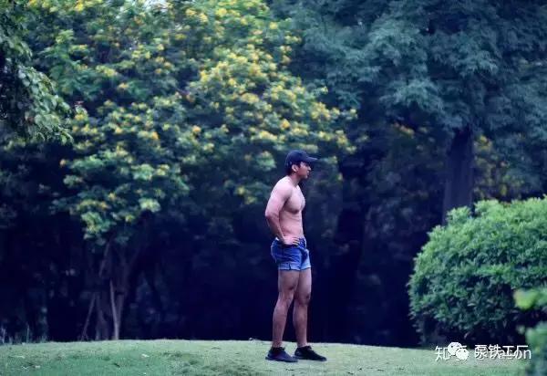 健身多久可以尝试力量举 (健身几年可以练力量举)