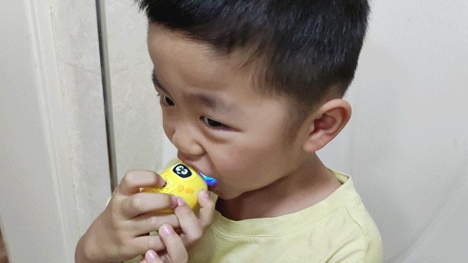 儿童电动牙刷u型真实推荐测评,usmile电动牙刷怎么样