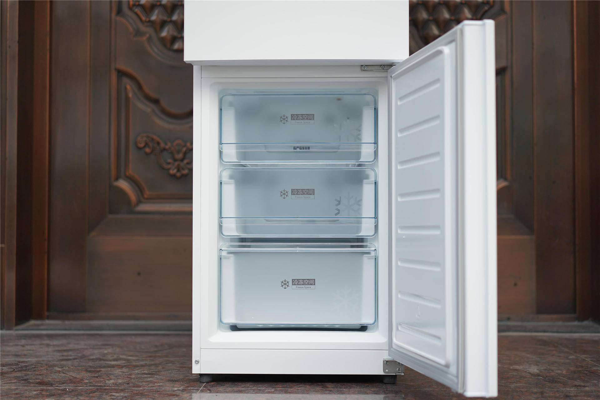 美的小户型冰箱2023最新款,美的230升无霜冰箱怎么样