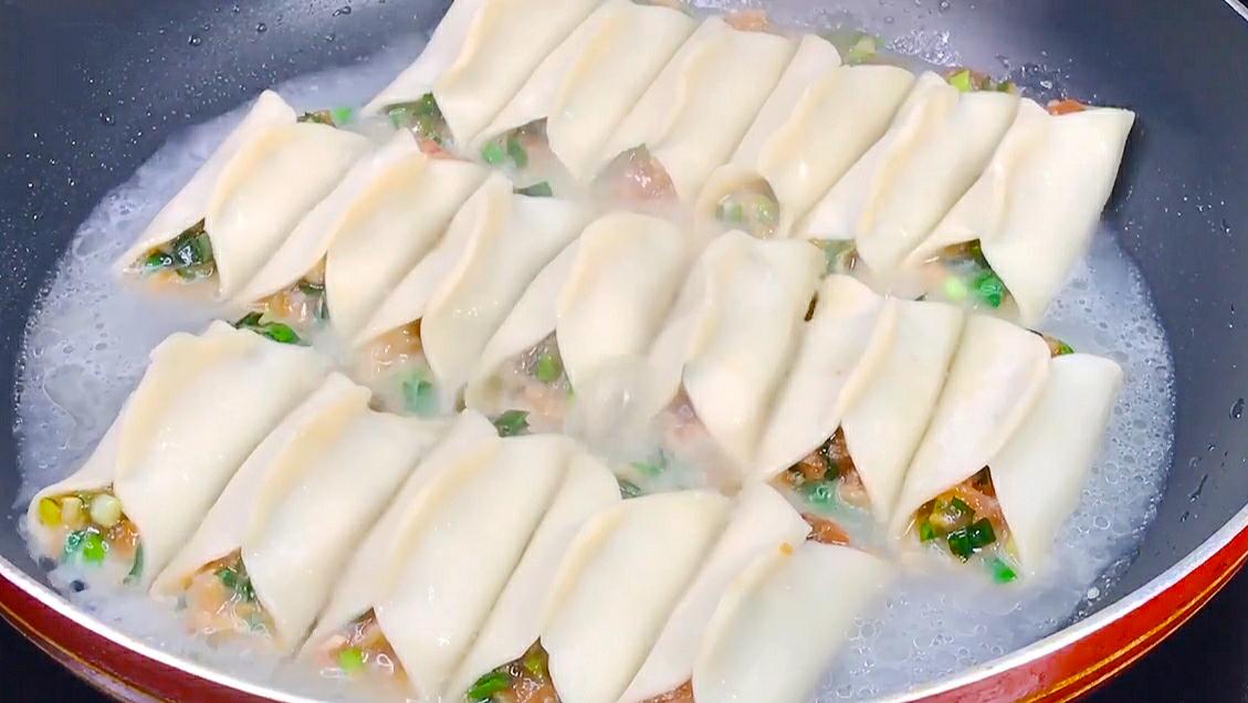 锅贴面糊用淀粉还是面粉,做锅贴怎么调水淀粉