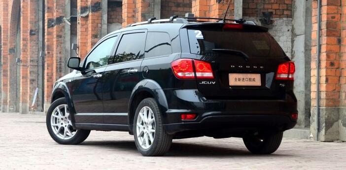 酷威柴油版对比索兰托,道奇酷威2.7八万公里