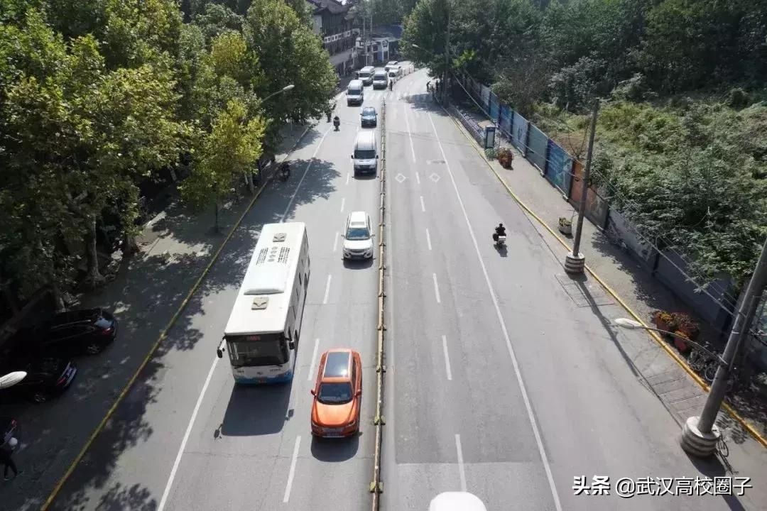 谁做的这本武汉通讯录，太牛了！有了它走遍武汉不用愁~