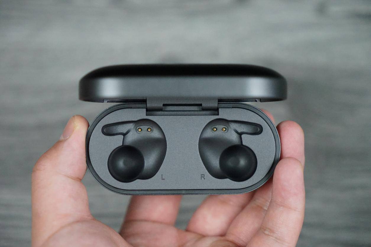 语音点歌耳机,酷狗耳挂式蓝牙耳机