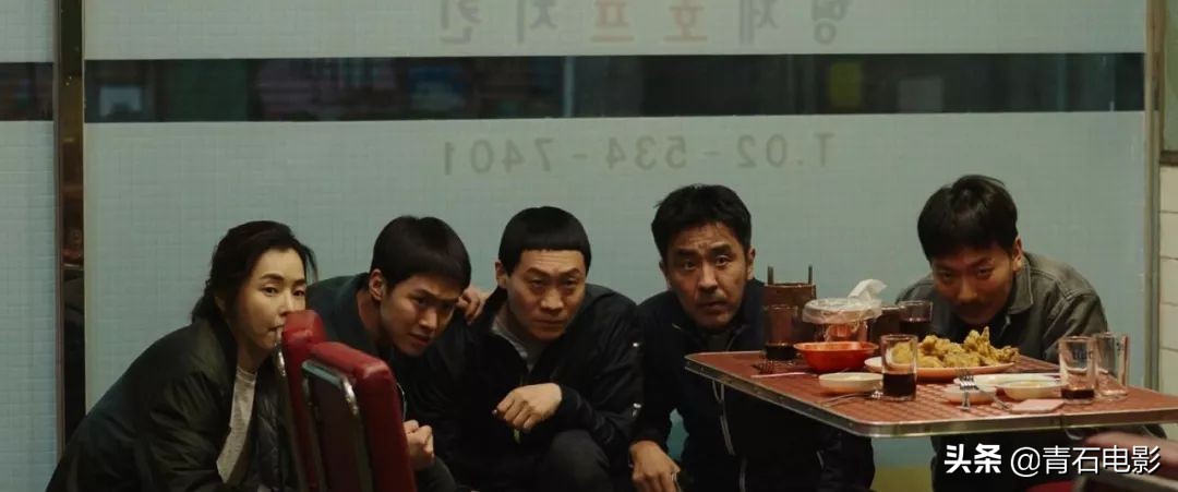 学习港片成韩国新任影史票房冠军，男主连续3年作品都破千万人次