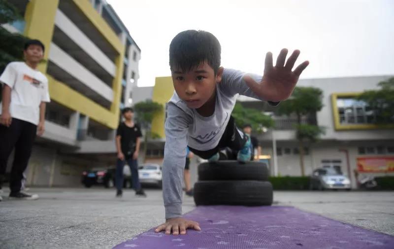 江阳意气风发,江阳意气风发的少年