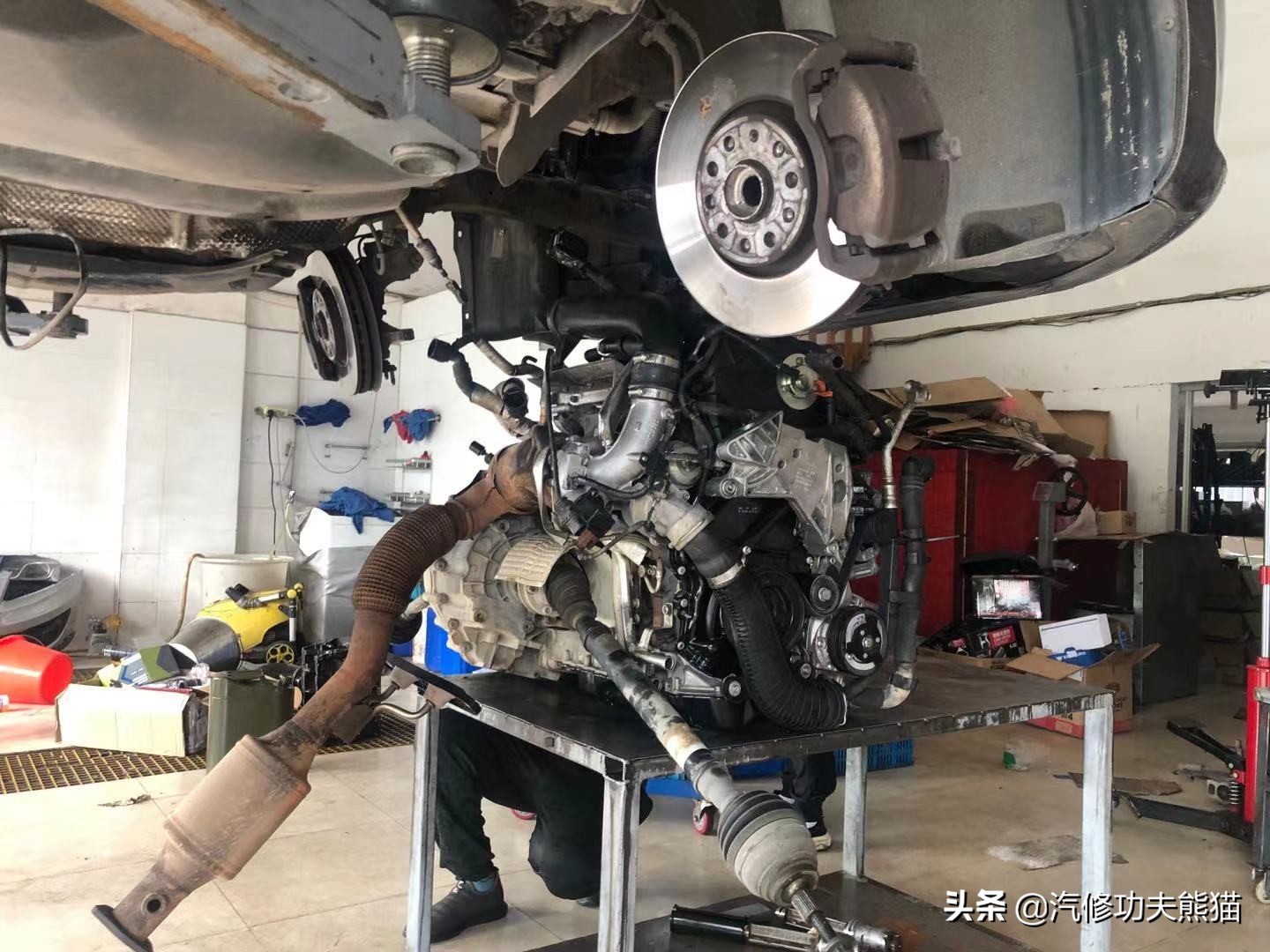 大众夏朗烧机油用什么燃油宝,2012款夏朗2.0t烧机油怎么处理