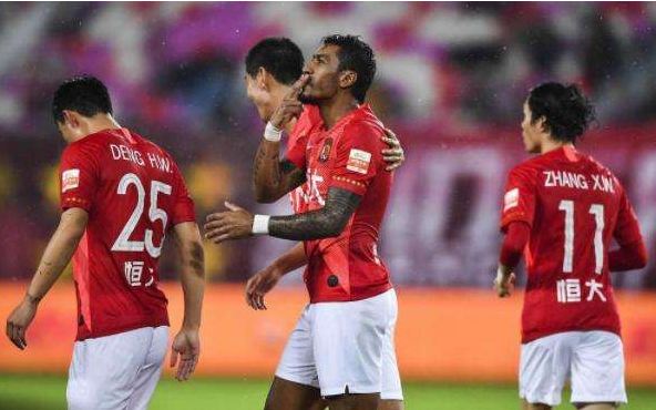 足协规定归化球员出场名额,足协归化入籍