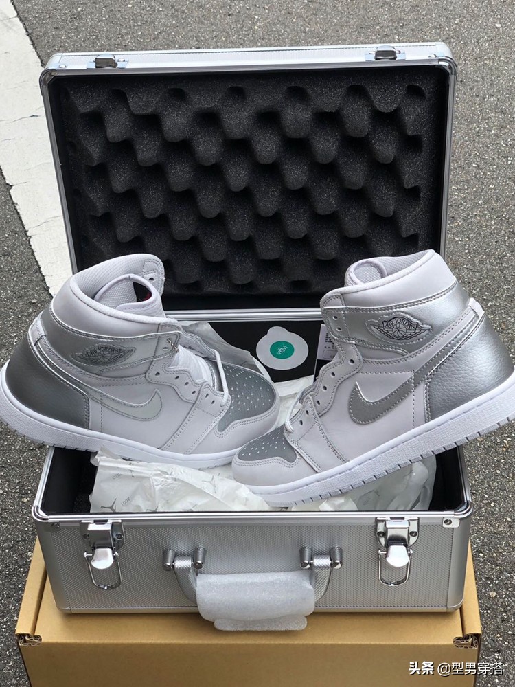 活久见!联名款买不到,就连鞋盒我也不配了