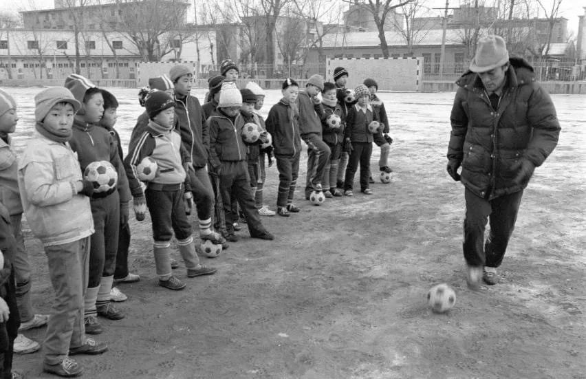 回顾70年教育发展,老照片回顾中国教育