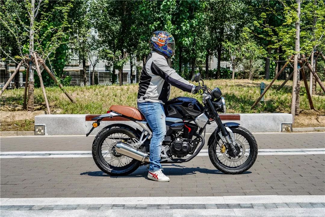 五羊本田cb190ss鸷道真实测评,最新款五羊本田鸷道cb190ss