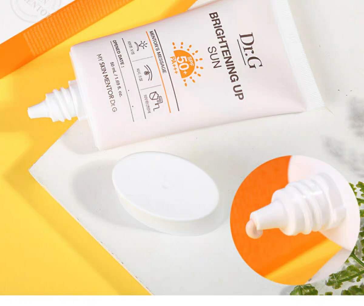 防晒选不好，皮肤黑，容易长皱纹，夏日防晒选这六款，性价比之王