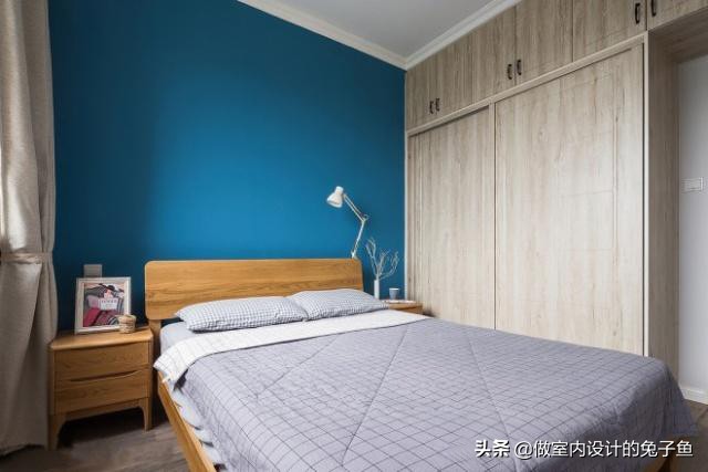 小卧室床1.5米还是1.8米好,卧室小建议1.2米的床吗