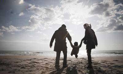 60岁大妈爱上靳东完整版,60岁大妈迷恋靳东后续