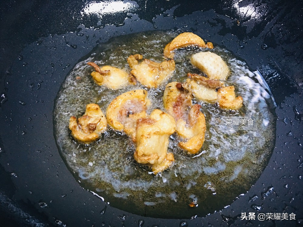 鸭做白切,怎样做白切鸭肉嫩皮脆
