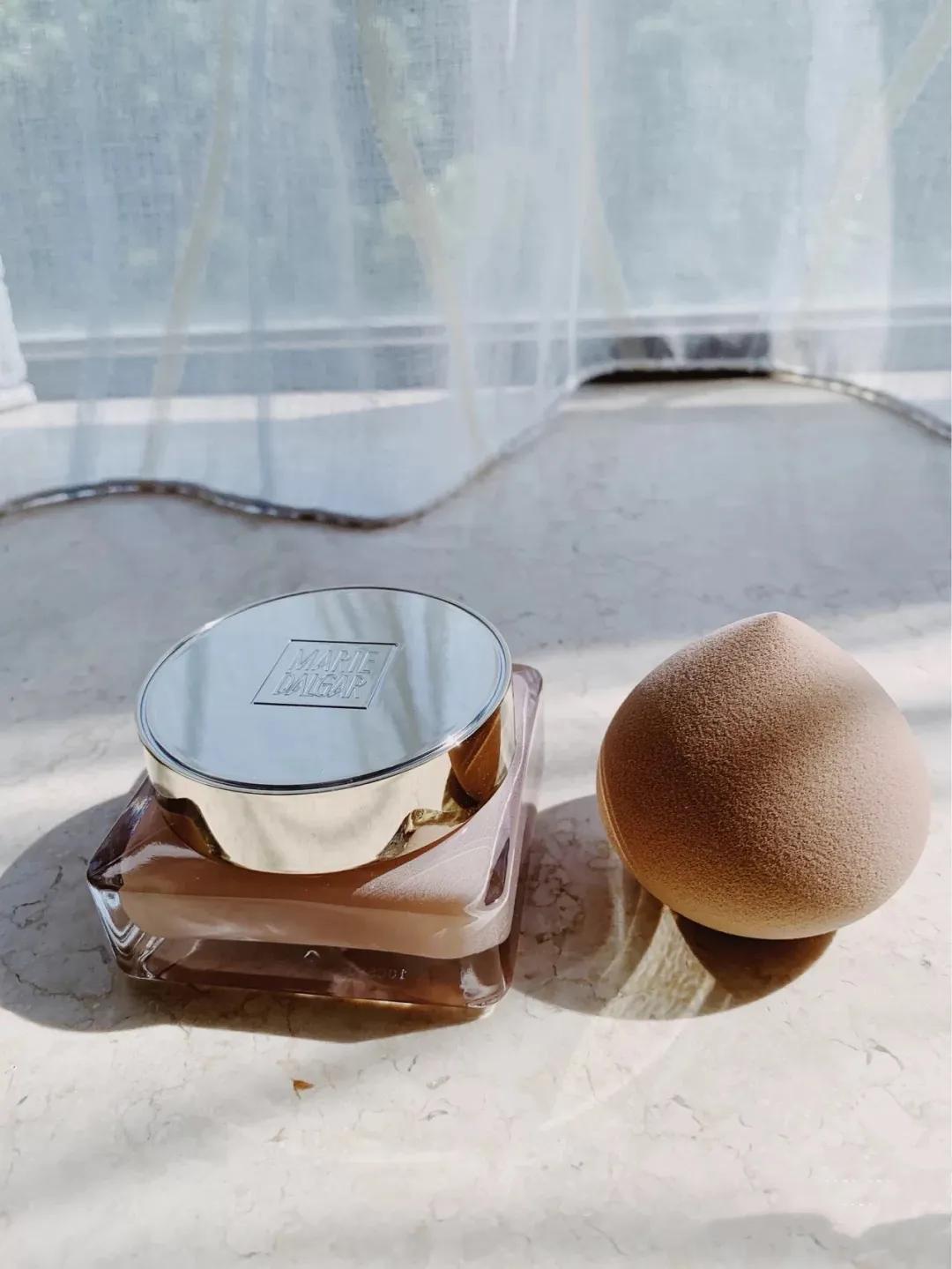 口碑超高的5款大牌粉底液,粉底液推荐公认好用阿玛尼400