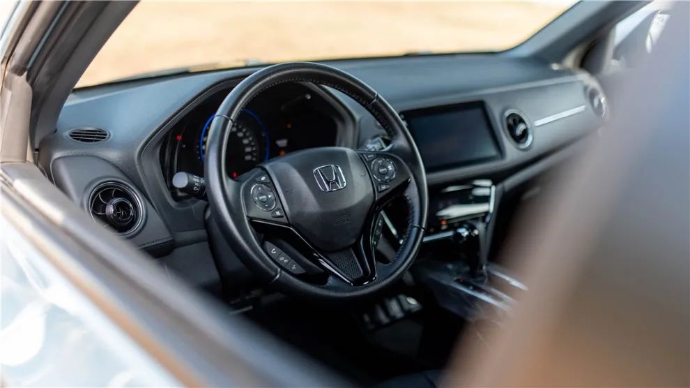 全新东风本田xrv试驾,好看的东风本田suv