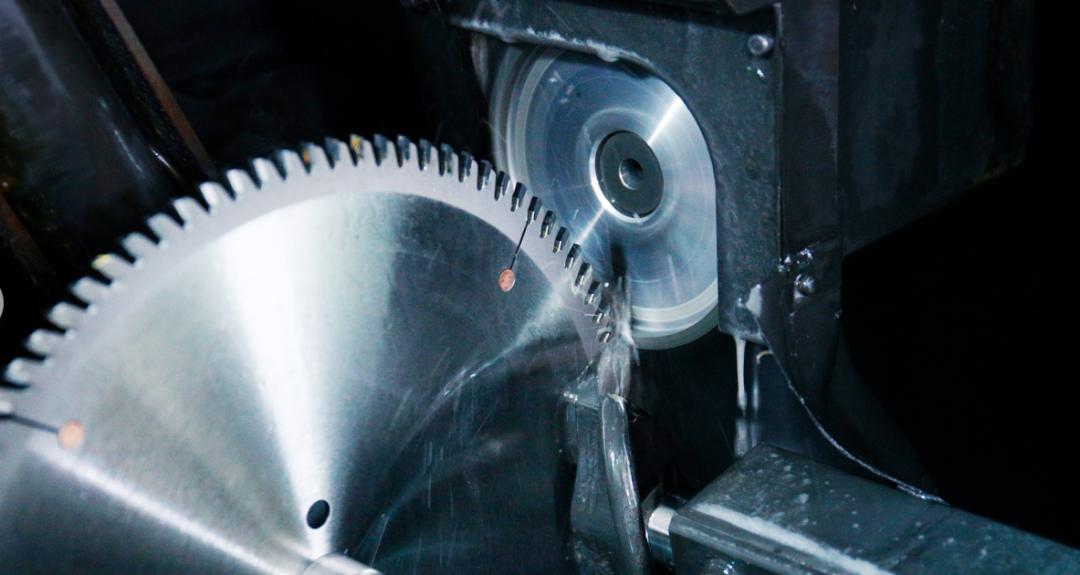 手工磨铣刀锯片技巧正确方法,锯片做的刀怎么磨才锋利