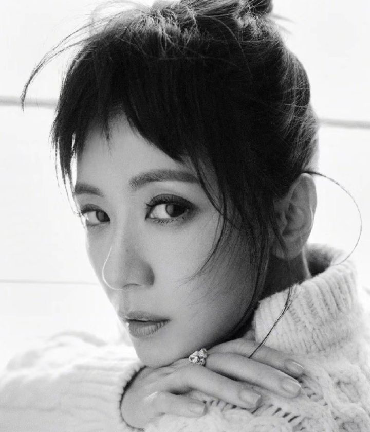 怎样能看出一个女生的气质内涵 (发说说女生穿衣品味差)