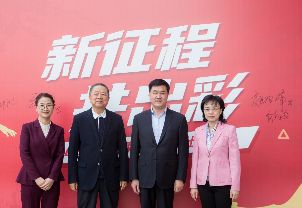 中超美女掌门上任一年:股份改革成中超典范球队成绩稳步提升