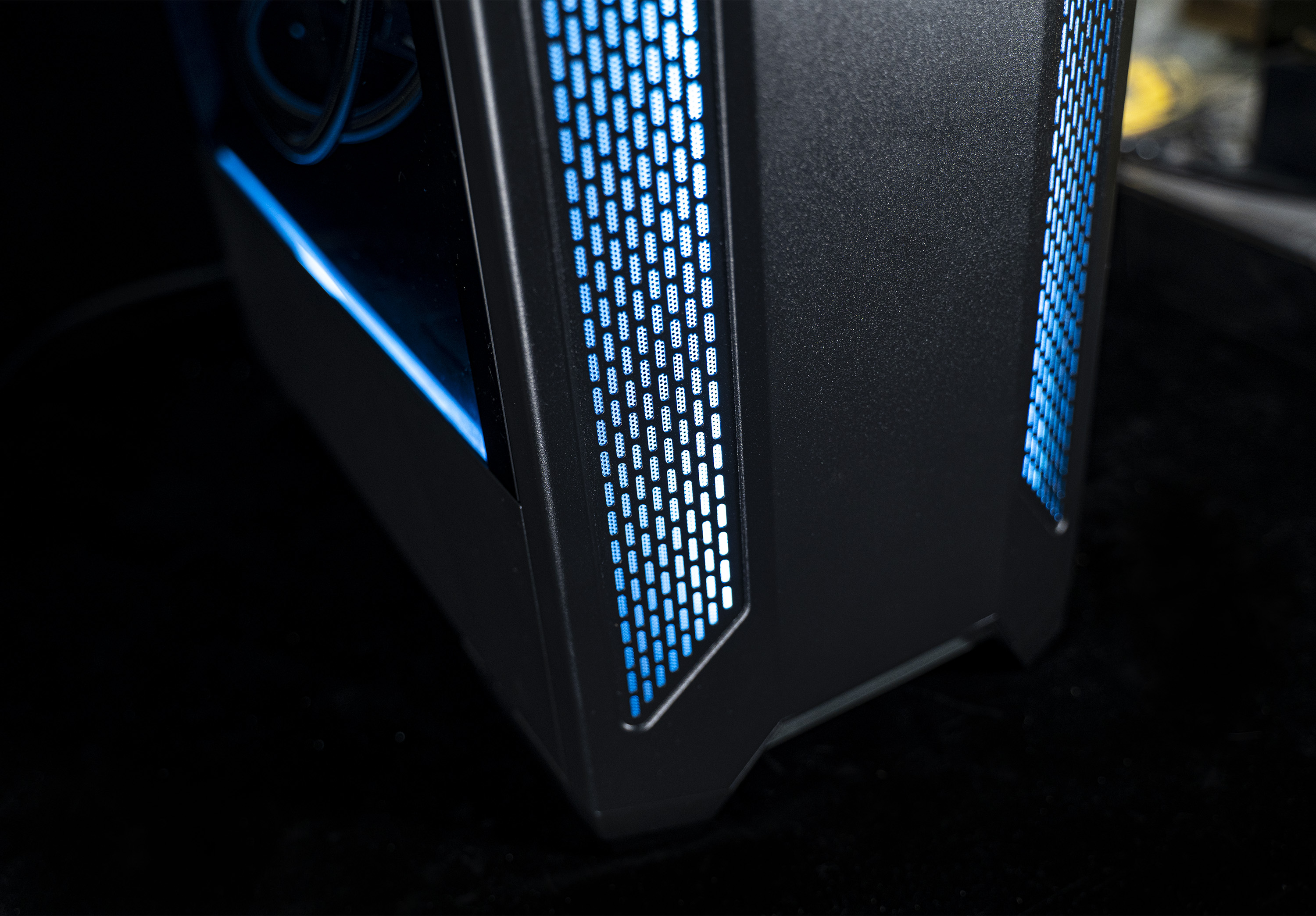 联力鬼斧机箱使用感受,联力鬼斧机箱装机配件推荐