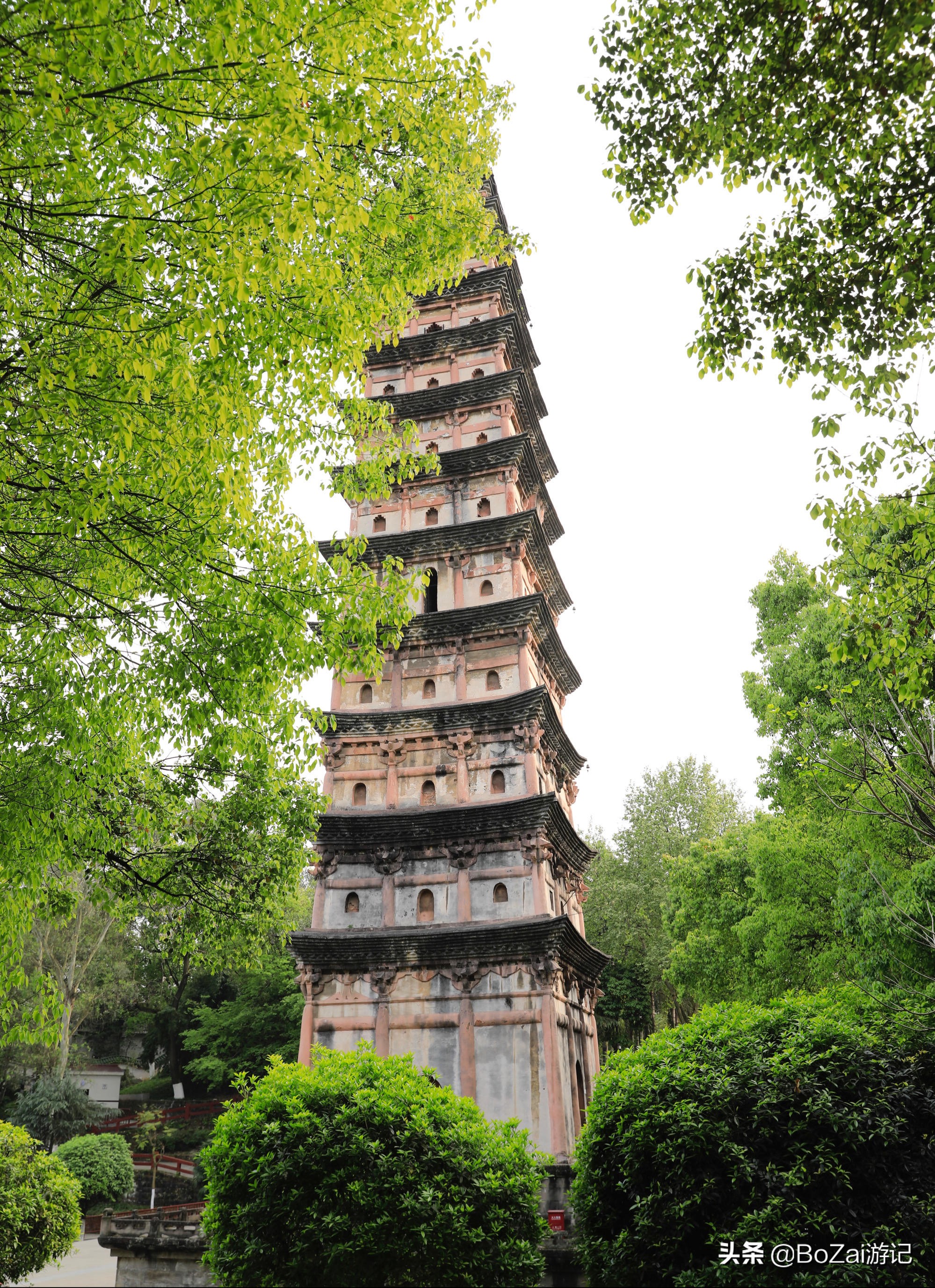 南充市凤凰故垒景区有哪些景点,四川南充旅游攻略景点大全