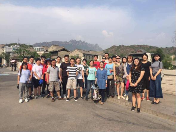 碧艾香蒲处处忙意思,碧艾香蒲处处忙谁家儿共女