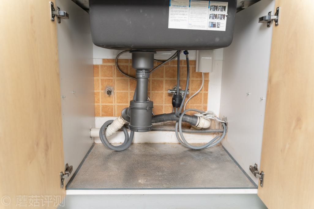 保留矿物质水的净水器,保留矿物质净水器水垢多